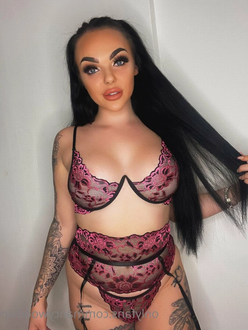 DONT TELL YOUR GIRLFRIEND 🤭 [ nancywood2 ] Onlyfans leaked photo 5374679 on Hotleaks.tv