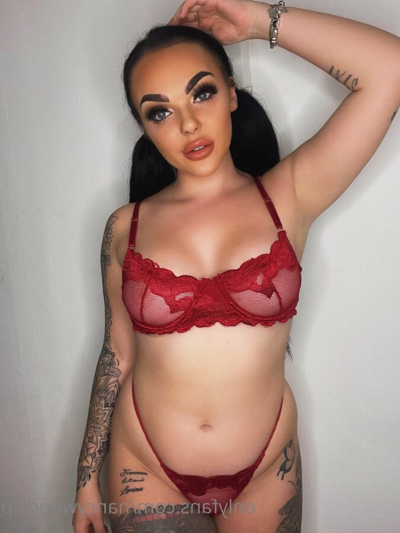 DONT TELL YOUR GIRLFRIEND 🤭 [ nancywood2 ] Onlyfans leaked photo 5375112 on Hotleaks.tv