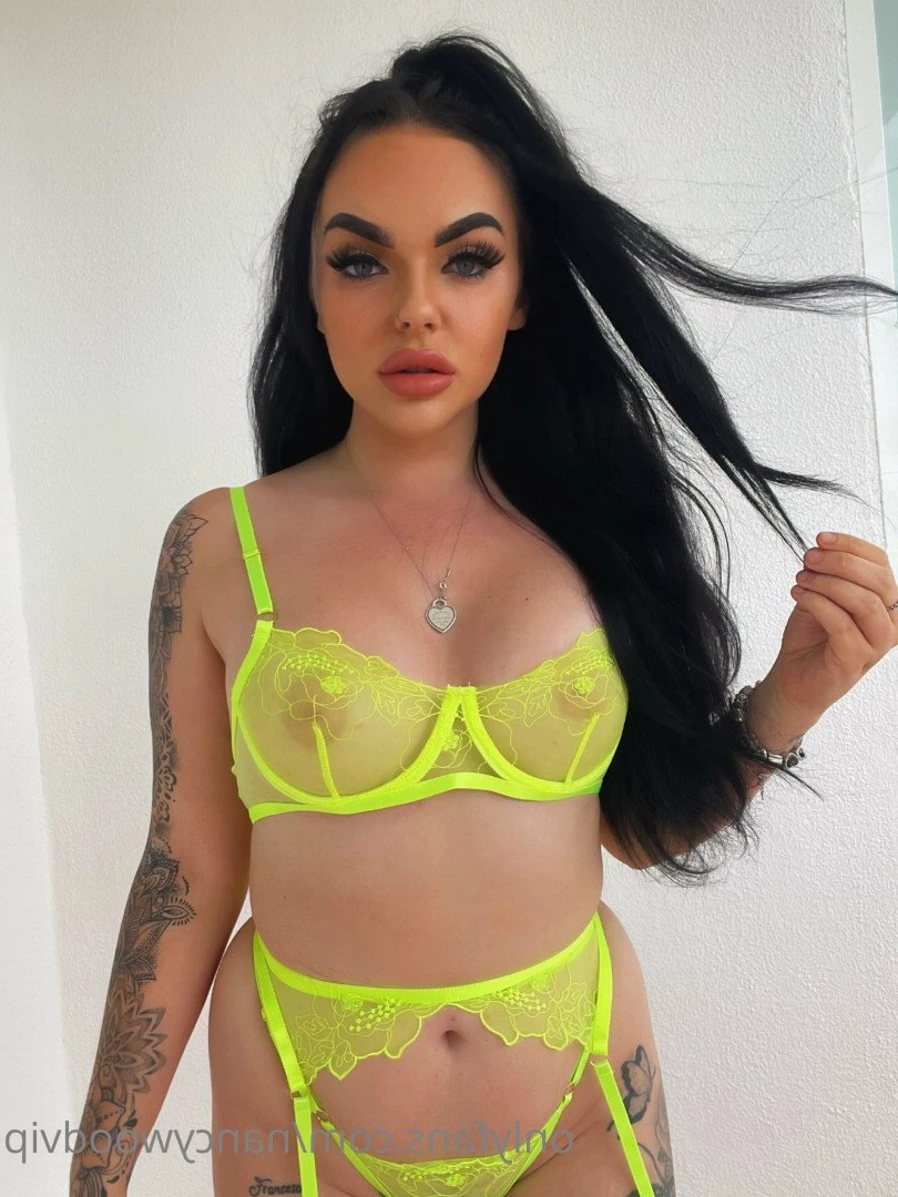 DONT TELL YOUR GIRLFRIEND 🤭 [ nancywood2 ] Onlyfans leaked photo 5375151 on Hotleaks.tv