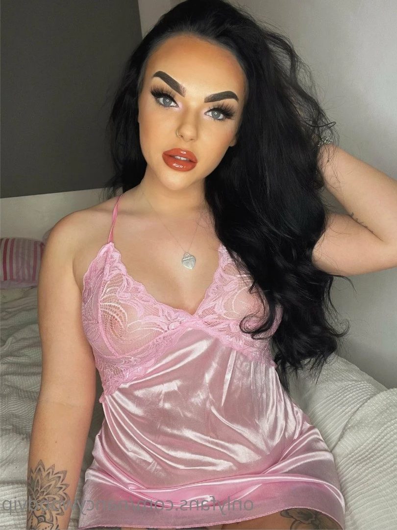 DONT TELL YOUR GIRLFRIEND 🤭 [ nancywood2 ] Onlyfans leaked photo 5375378 on Hotleaks.tv