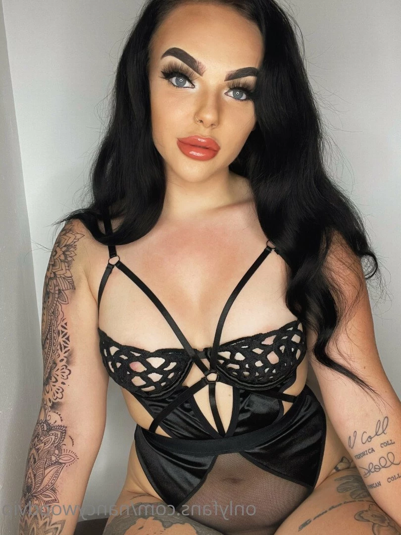 DONT TELL YOUR GIRLFRIEND 🤭 [ nancywood2 ] Onlyfans leaked photo 5375549 on Hotleaks.tv