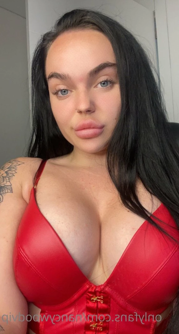 DONT TELL YOUR GIRLFRIEND 🤭 [ nancywood2 ] Onlyfans leaked photo 5375580 on Hotleaks.tv