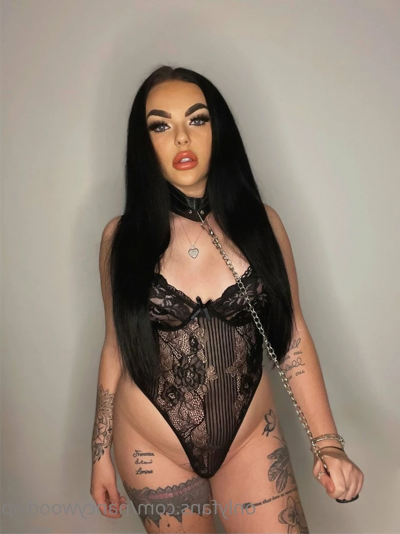 DONT TELL YOUR GIRLFRIEND 🤭 [ nancywood2 ] Onlyfans leaked photo 5376185 on Hotleaks.tv