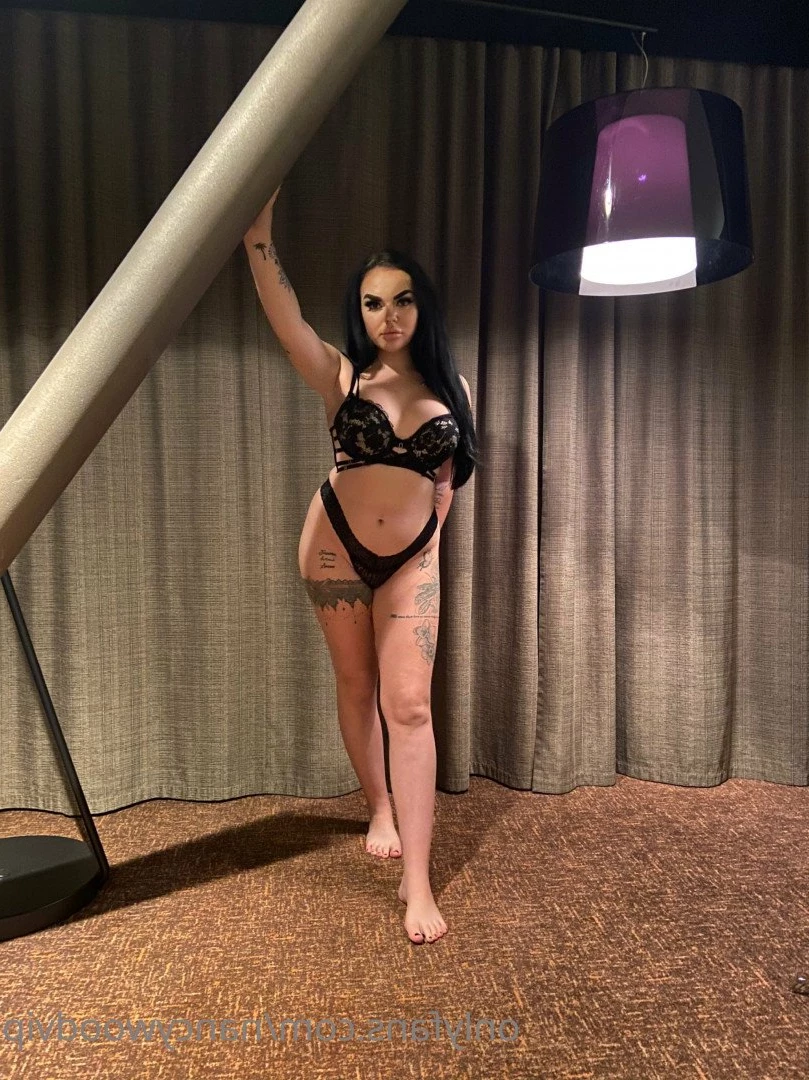 DONT TELL YOUR GIRLFRIEND 🤭 [ nancywood2 ] Onlyfans leaked photo 5376198 on Hotleaks.tv