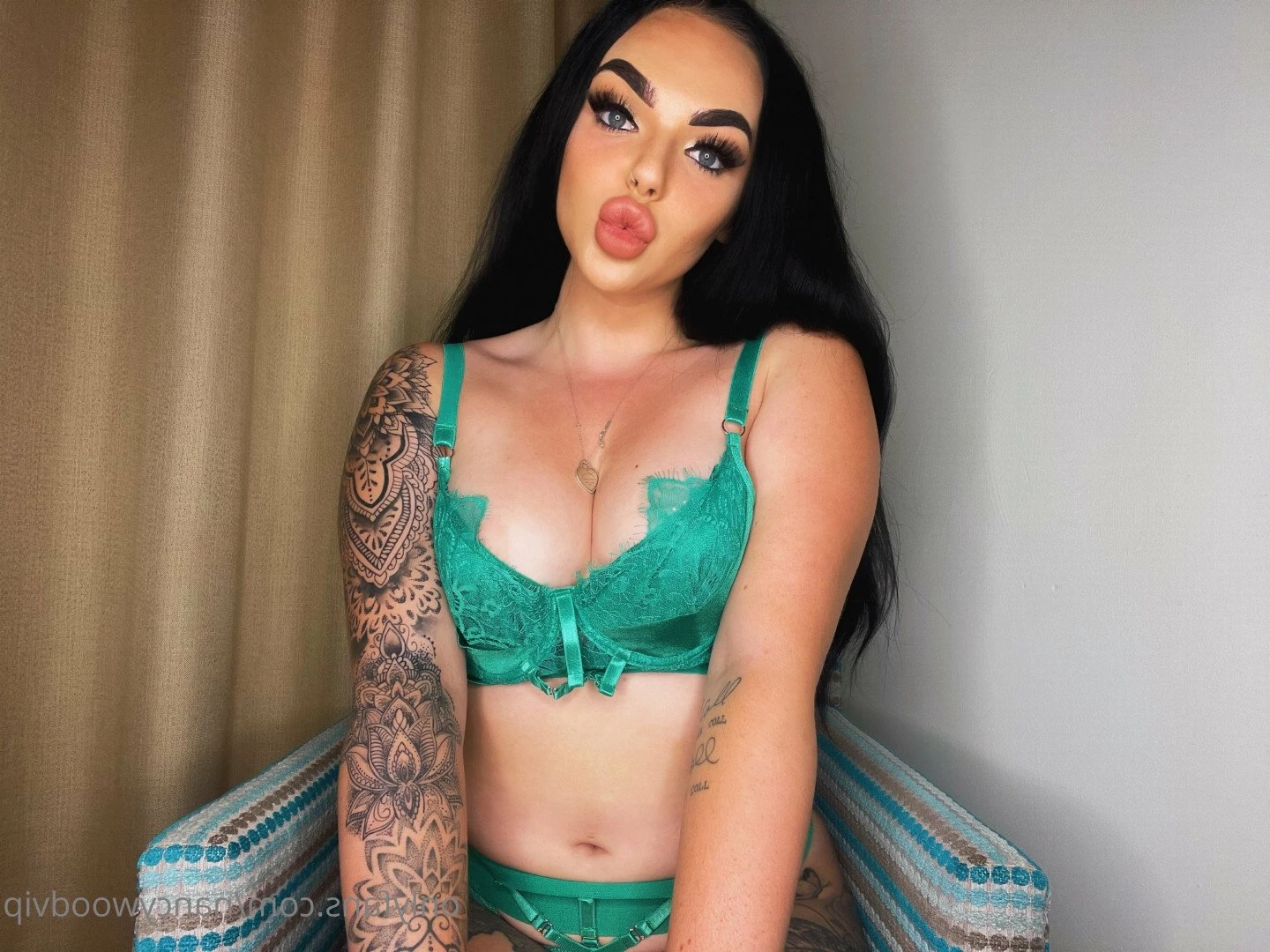 DONT TELL YOUR GIRLFRIEND 🤭 [ nancywood2 ] Onlyfans leaked photo 5376486 on Hotleaks.tv