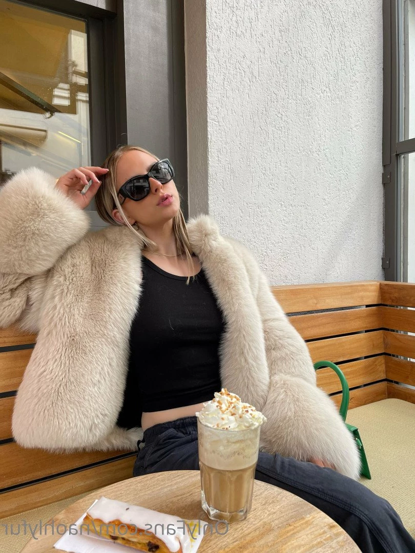 naohly [ naohlyfur ] Onlyfans leaked photo 5337773 on Hotleaks.tv