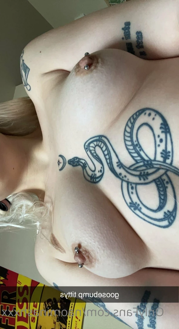 ℕ𝕒𝕠𝕞𝕚 ℕ𝕒𝕤𝕙 [ naominashxxx ] Onlyfans leaked photo 9189738 on Hotleaks.tv