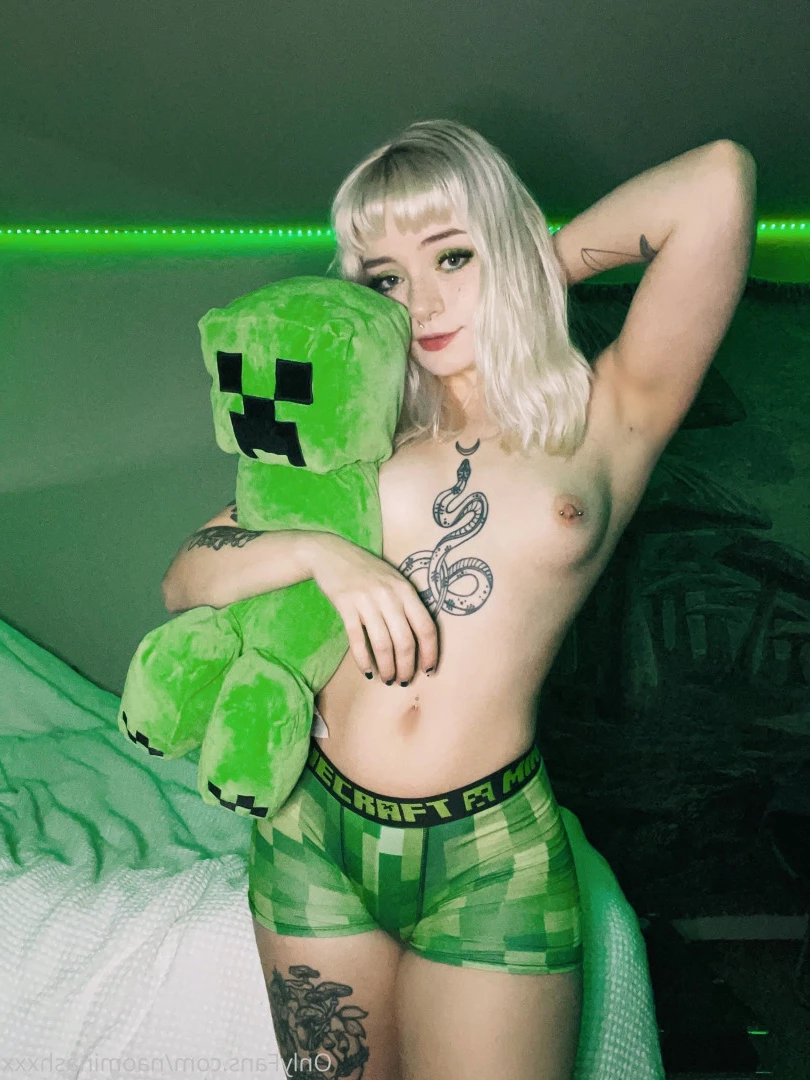 ℕ𝕒𝕠𝕞𝕚 ℕ𝕒𝕤𝕙 [ naominashxxx ] Onlyfans leaked photo 9191143 on Hotleaks.tv