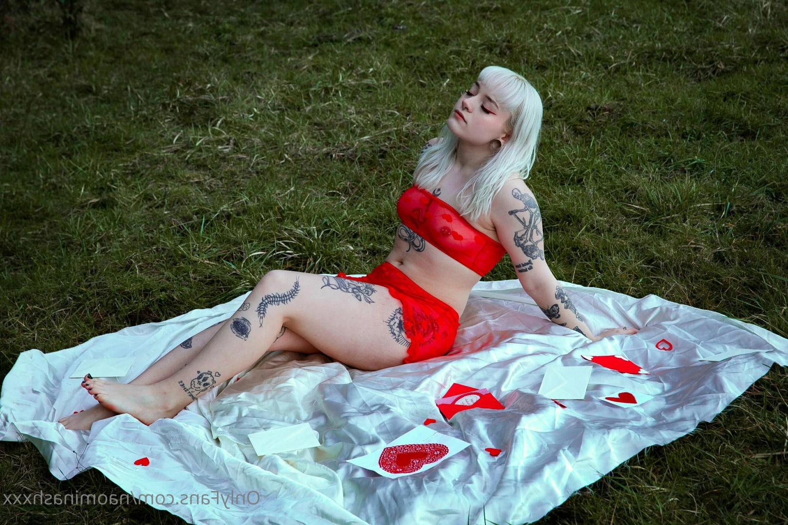 ℕ𝕒𝕠𝕞𝕚 ℕ𝕒𝕤𝕙 [ naominashxxx ] Onlyfans leaked photo 9193862 on Hotleaks.tv