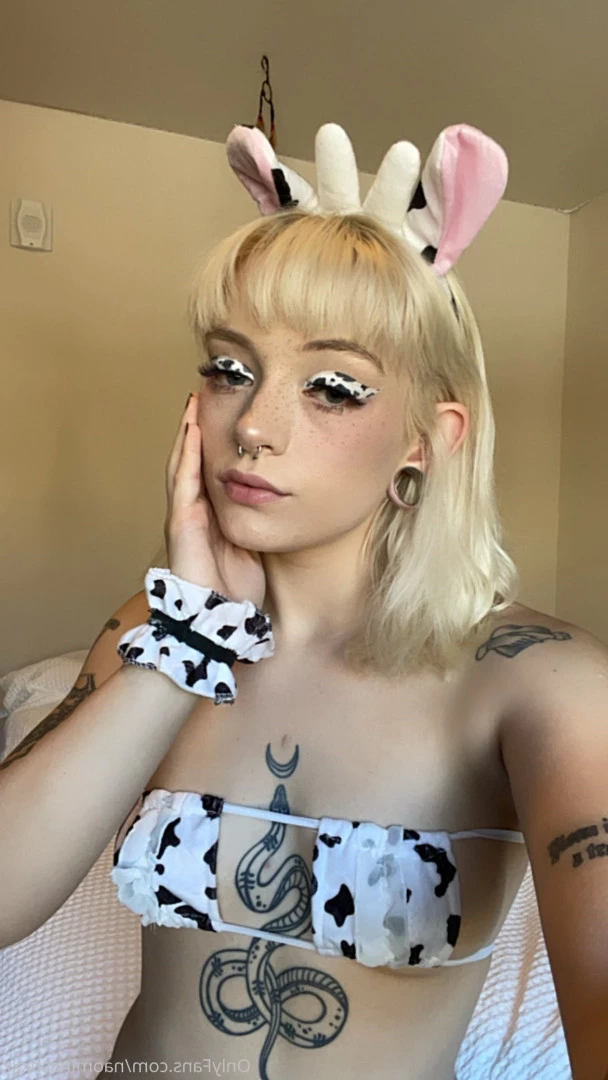 ℕ𝕒𝕠𝕞𝕚 ℕ𝕒𝕤𝕙 [ naominashxxx ] Onlyfans leaked photo 9194325 on Hotleaks.tv