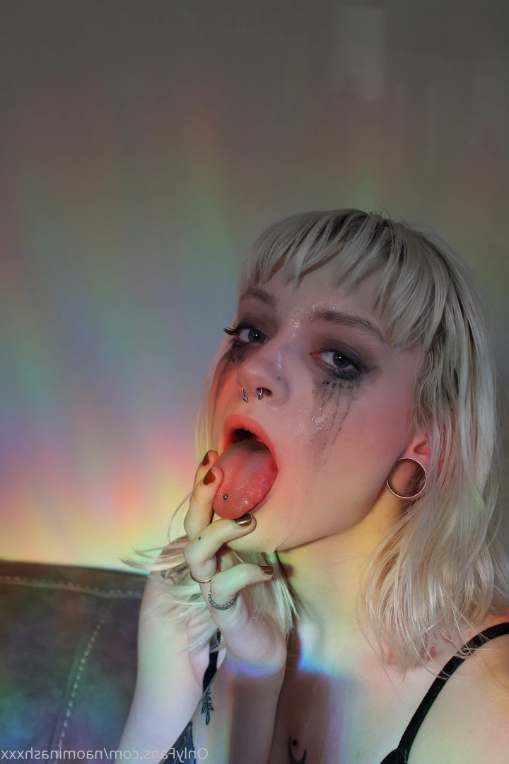 ℕ𝕒𝕠𝕞𝕚 ℕ𝕒𝕤𝕙 [ naominashxxx ] Onlyfans leaked photo 9196155 on Hotleaks.tv