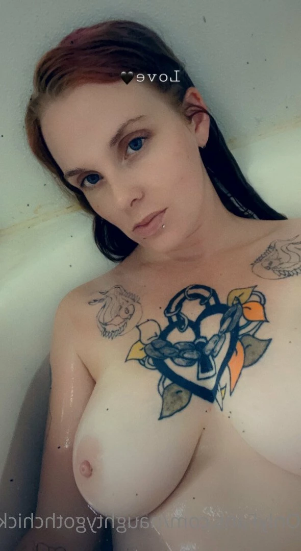 naughtygothchick Onlyfans leaked photo 5425066 on Hotleaks.tv