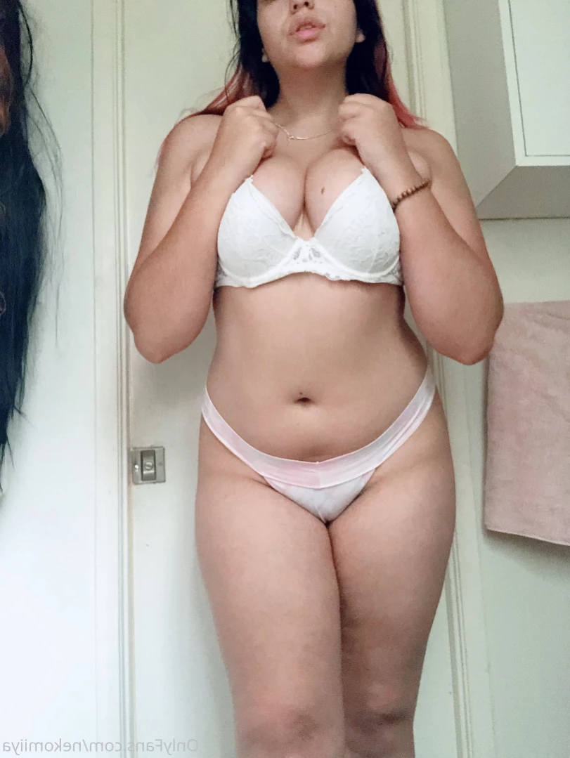 𝙄𝙍𝙇 𝙉𝙖𝙪𝙜𝙝𝙩𝙮 𝙒𝙖𝙞𝙛𝙪 [ nekomiiya ] Onlyfans leaked photo 11092268 on Hotleaks.tv