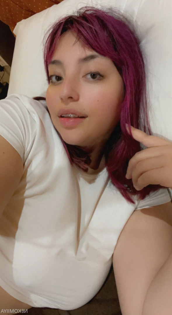 𝙄𝙍𝙇 𝙉𝙖𝙪𝙜𝙝𝙩𝙮 𝙒𝙖𝙞𝙛𝙪 [ nekomiiya ] Onlyfans leaked photo 11092337 on Hotleaks.tv