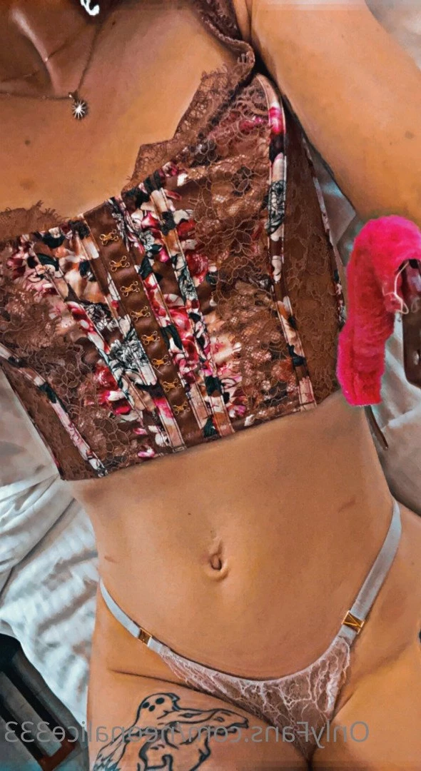 𖦹Alice 𖦹 [ neonalice333 ] Onlyfans leaked photo 5425604 on Hotleaks.tv