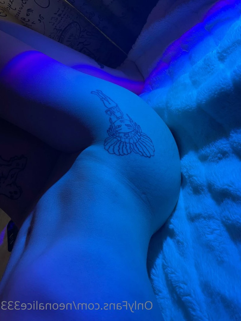 𖦹Alice 𖦹 [ neonalice333 ] Onlyfans leaked photo 5426384 on Hotleaks.tv