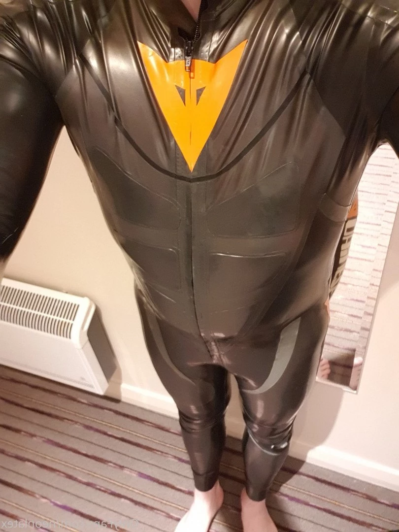 neonlatex Onlyfans leaked photo 5068321 on Hotleaks.tv