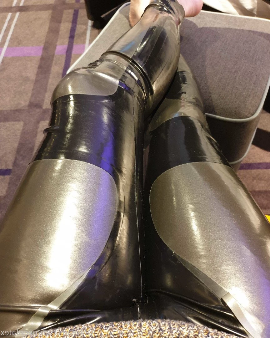 neonlatex Onlyfans leaked photo 5068342 on Hotleaks.tv
