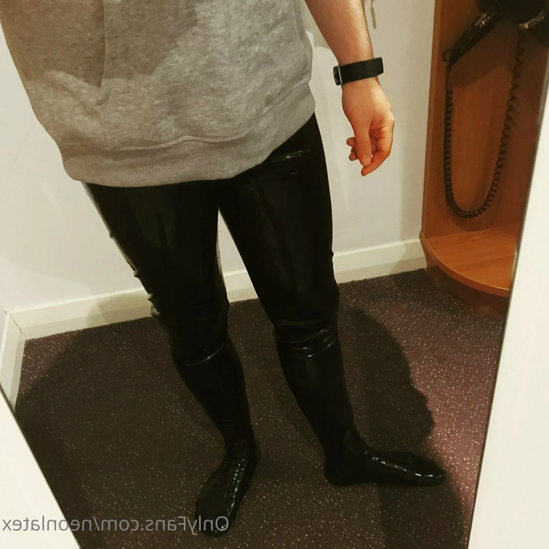 neonlatex Onlyfans leaked photo 5068351 on Hotleaks.tv