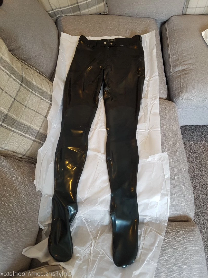 neonlatex Onlyfans leaked photo 5068361 on Hotleaks.tv