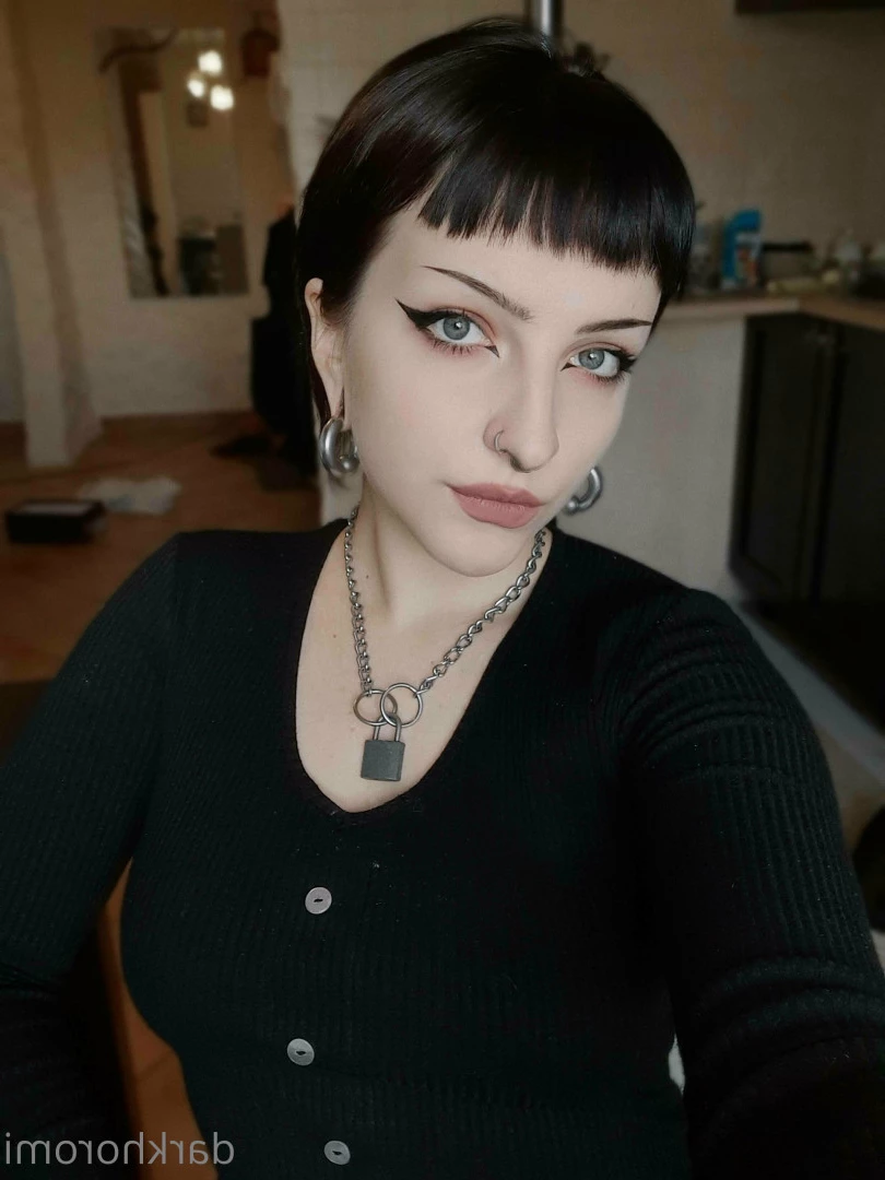 𝕳𝖔𝖗𝖔𝖒𝖎🗡 [ darkhoromi ] Onlyfans leaked photo 7803290 on Hotleaks.tv