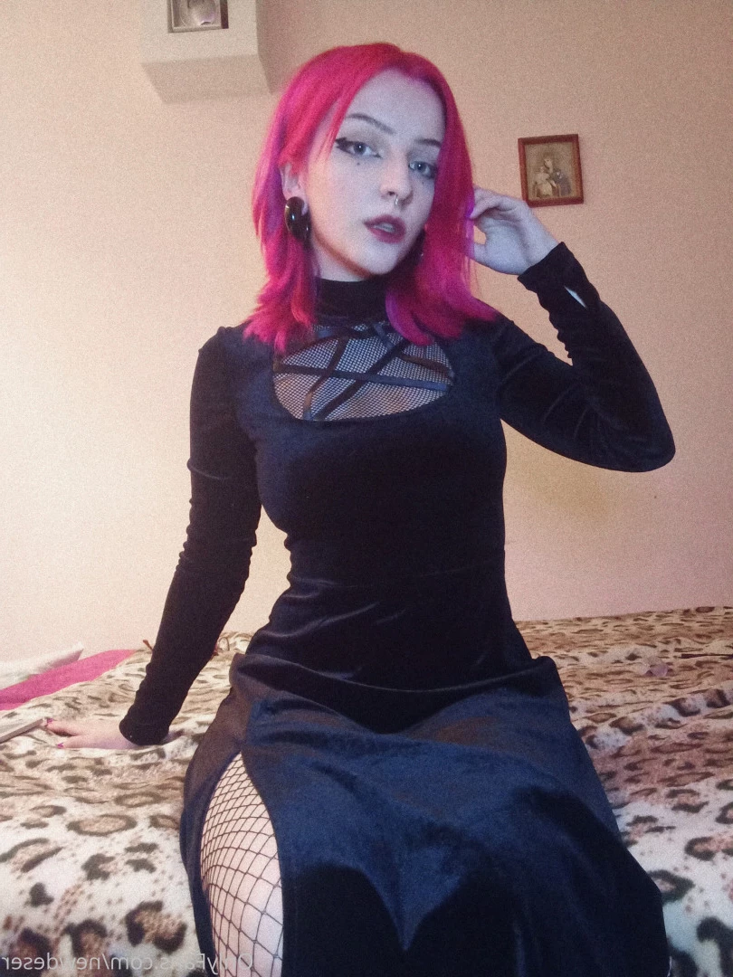 𝕳𝖔𝖗𝖔𝖒𝖎🗡 [ darkhoromi ] Onlyfans leaked photo 7809503 on Hotleaks.tv