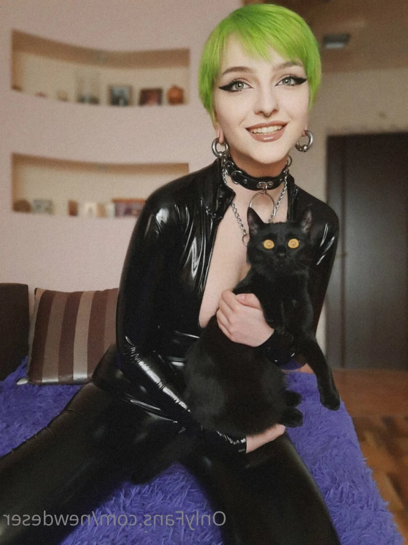𝕳𝖔𝖗𝖔𝖒𝖎🗡 [ darkhoromi ] Onlyfans leaked photo 7810079 on Hotleaks.tv