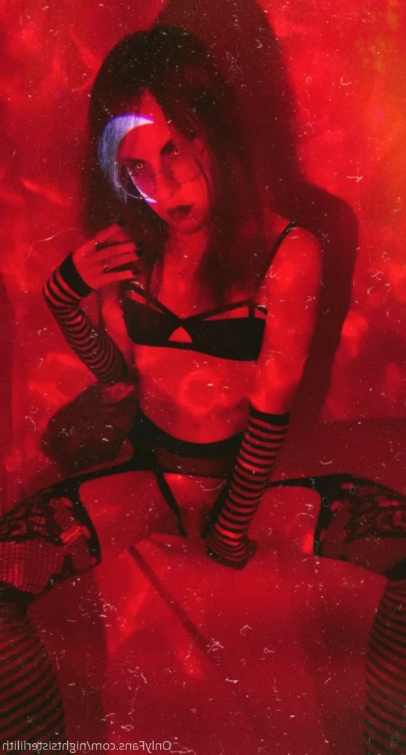 Lilith [ nightsisterlil1 ] Onlyfans leaked photo 5349761 on Hotleaks.tv