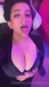 Nikki Geeks (READ BIO BEFORE JOINING) [ nikkigeeks ] Onlyfans leaked video 18263708 on Hotleaks.tv