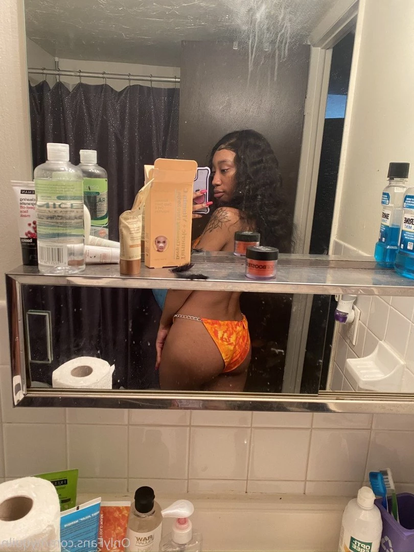 Thee Artist Named Nelly✨🥵 [ nyquiln ] Onlyfans leaked photo 5288667 on Hotleaks.tv