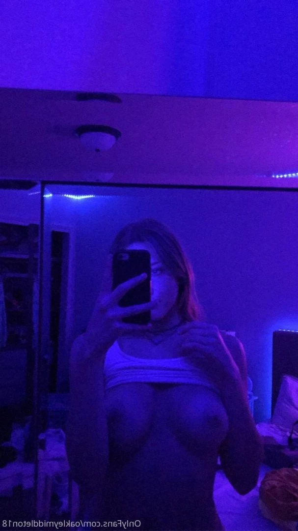 oakleymiddleton18 Onlyfans leaked photo 5415427 on Hotleaks.tv