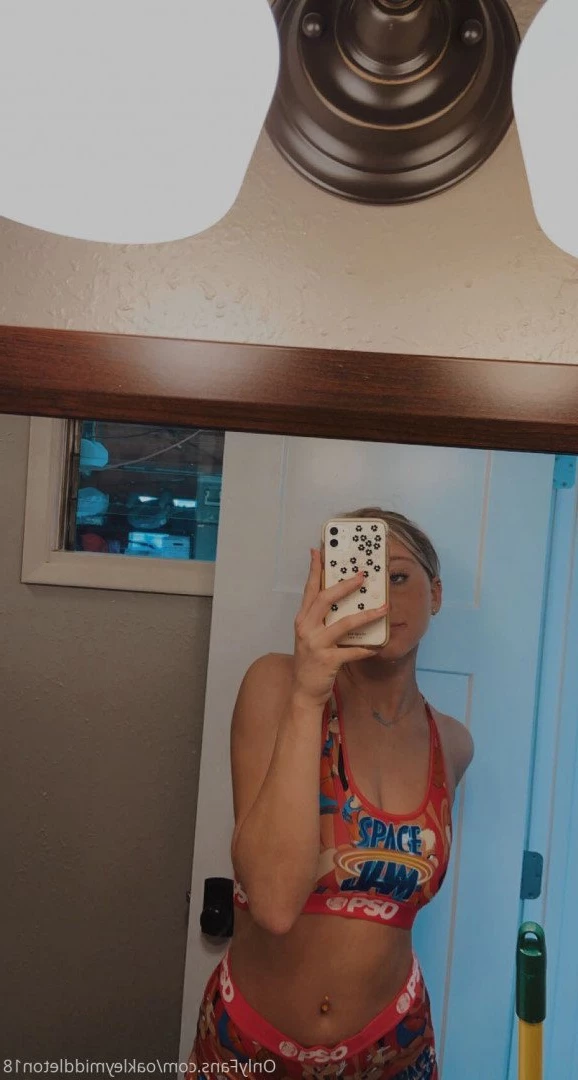 oakleymiddleton18 Onlyfans leaked photo 5415488 on Hotleaks.tv