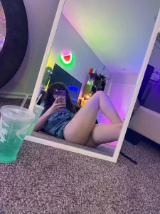 10705158
