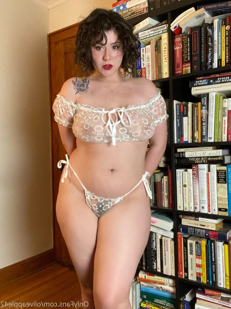 Olive Apple [ oliveapple42 ] Onlyfans leaked photo 5328710 on Hotleaks.tv