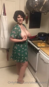Olive Apple [ oliveapple42 ] Onlyfans leaked video 5781343 on Hotleaks.tv