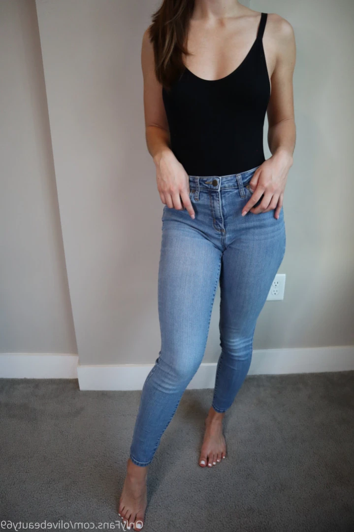 olivebeauty69 Onlyfans leaked photo 11095326 on Hotleaks.tv