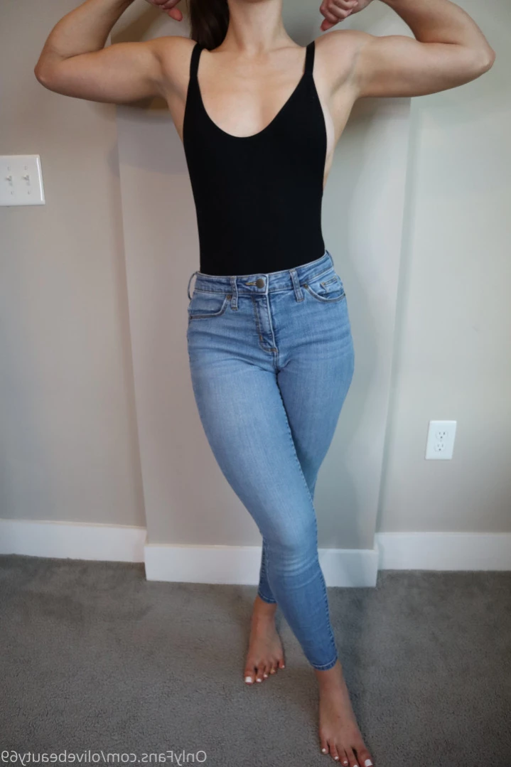 olivebeauty69 Onlyfans leaked photo 11095588 on Hotleaks.tv
