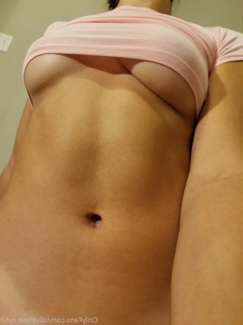 olivebeauty69 Onlyfans leaked photo 11095615 on Hotleaks.tv
