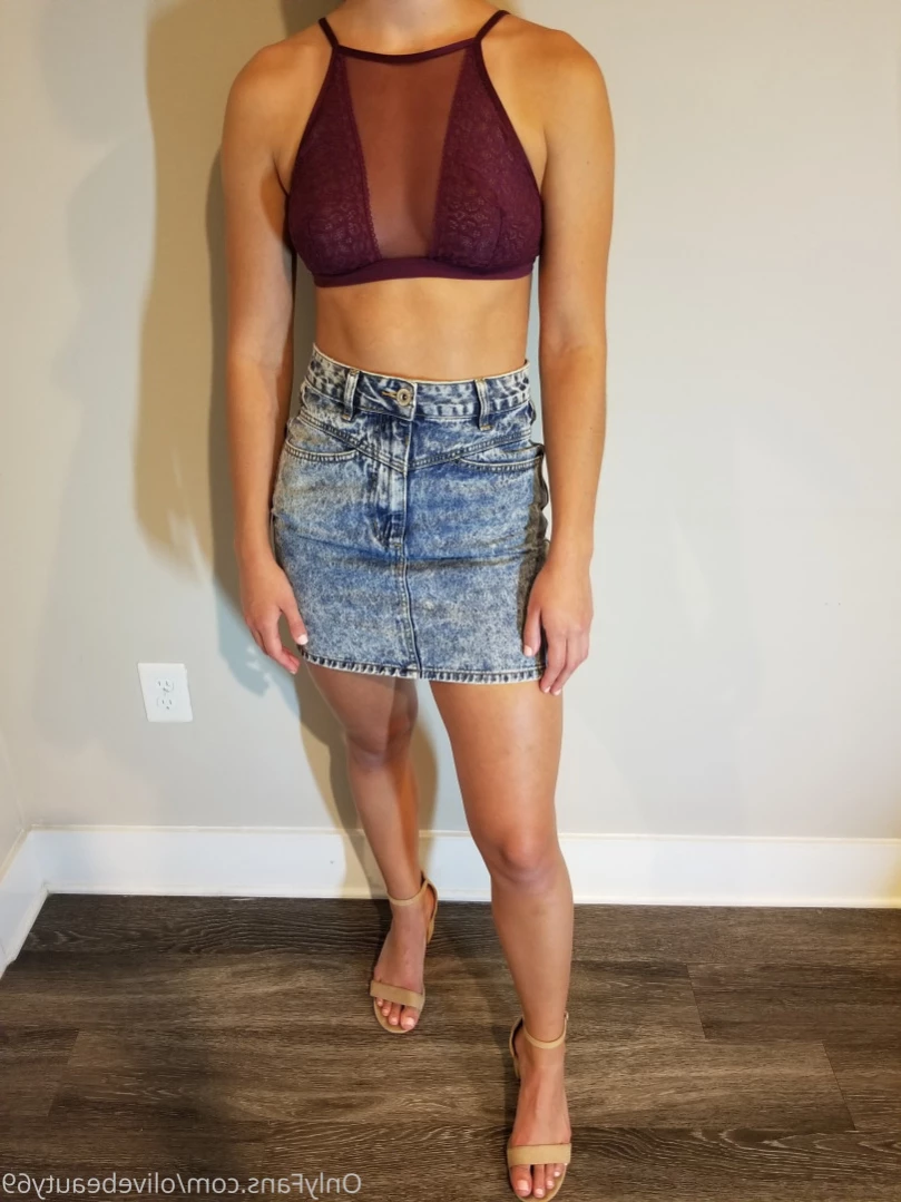 olivebeauty69 Onlyfans leaked photo 14388933 on Hotleaks.tv