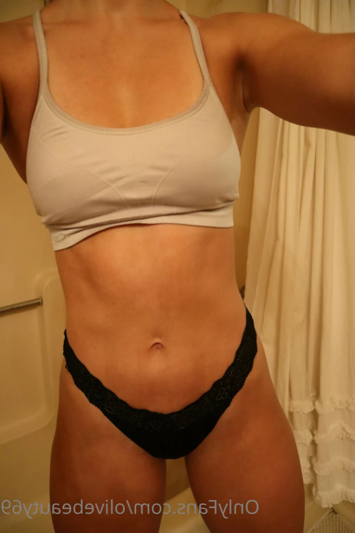 olivebeauty69 Onlyfans leaked photo 14582114 on Hotleaks.tv