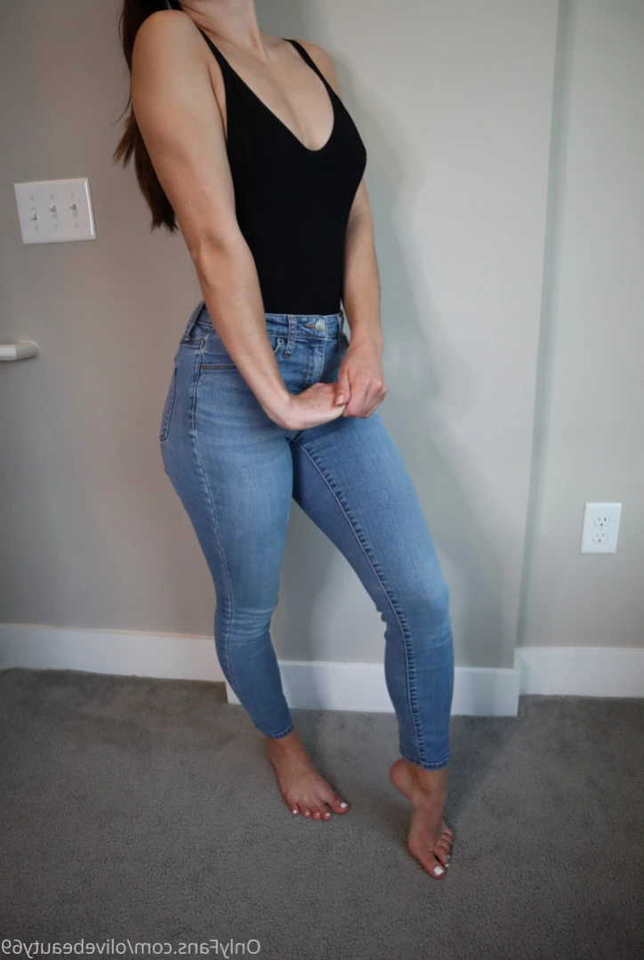 olivebeauty69 Onlyfans leaked photo 14875842 on Hotleaks.tv