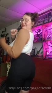 pageofscrolls Onlyfans leaked video 5278544 on Hotleaks.tv