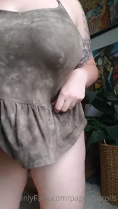 pageofscrolls Onlyfans leaked video 5279860 on Hotleaks.tv