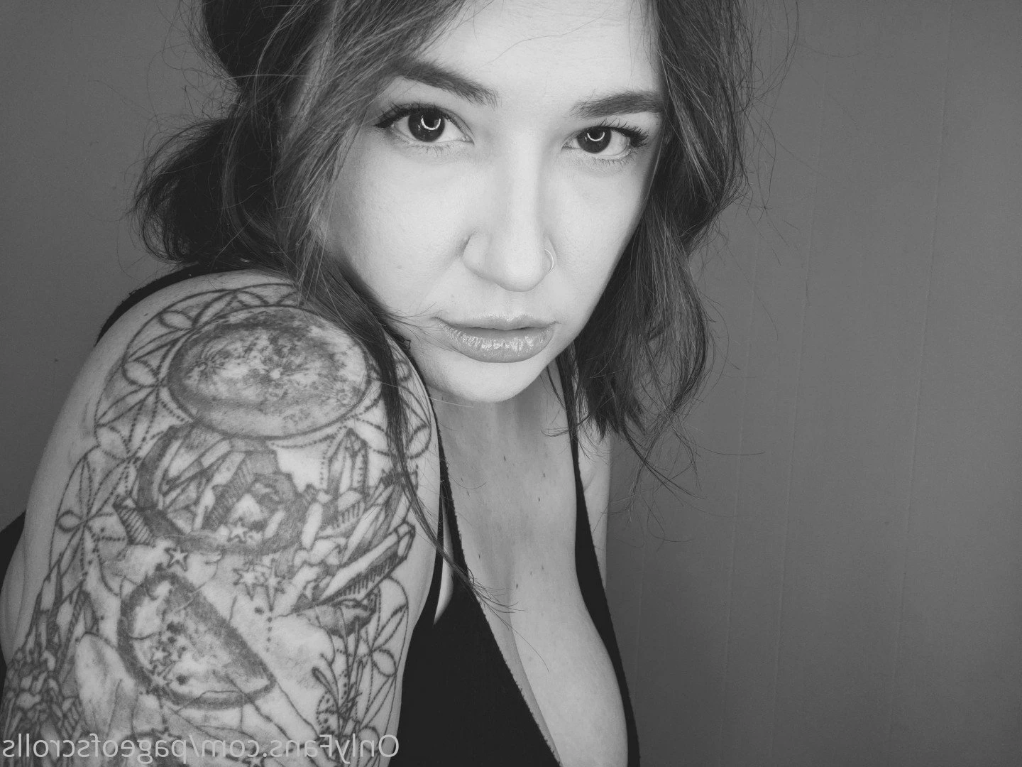 pageofscrolls Onlyfans leaked photo 5489925 on Hotleaks.tv