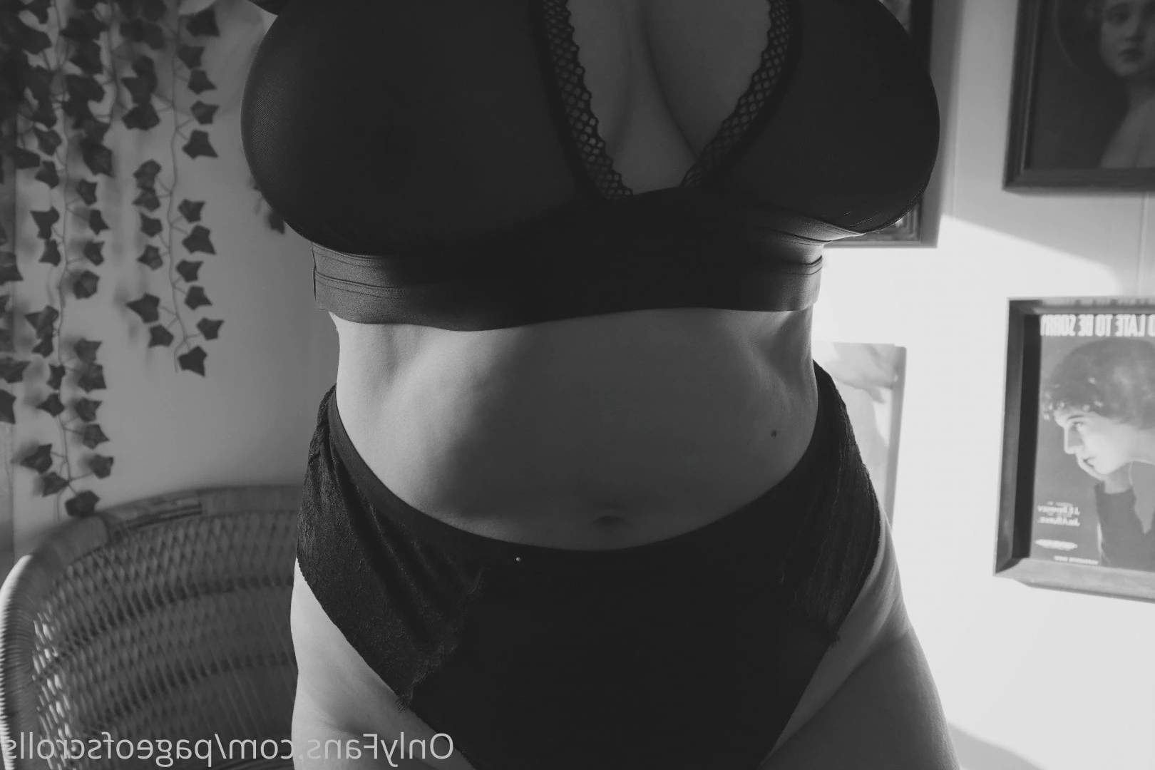pageofscrolls Onlyfans leaked photo 5502203 on Hotleaks.tv