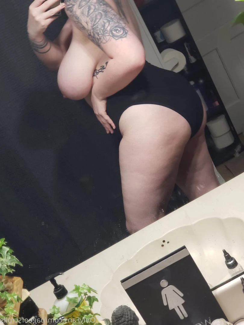 pageofscrolls Onlyfans leaked photo 5509184 on Hotleaks.tv