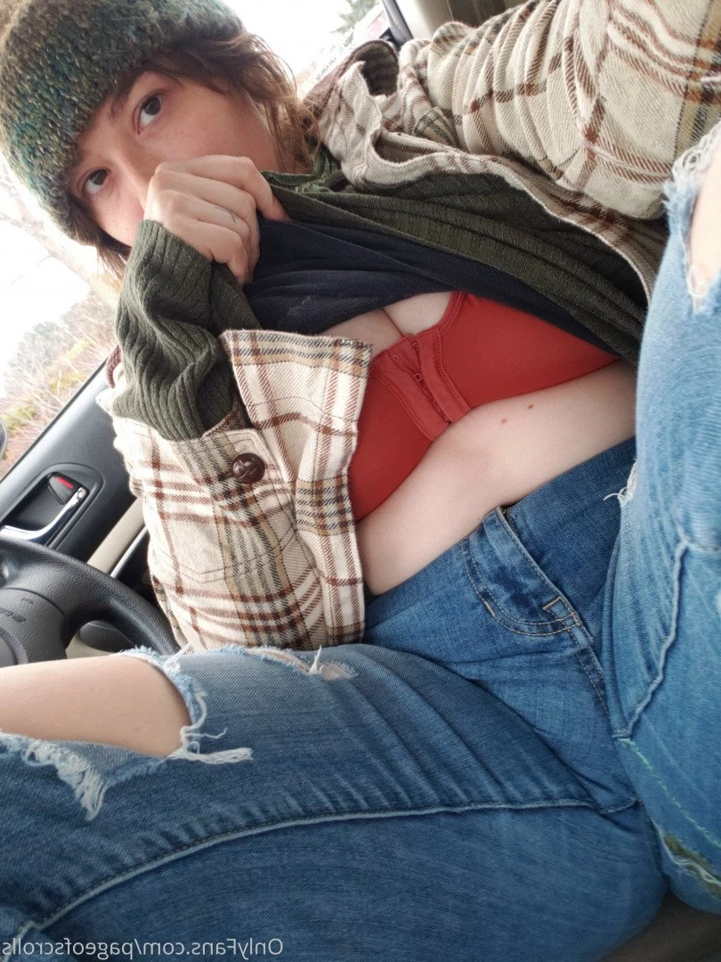 pageofscrolls Onlyfans leaked photo 5511648 on Hotleaks.tv