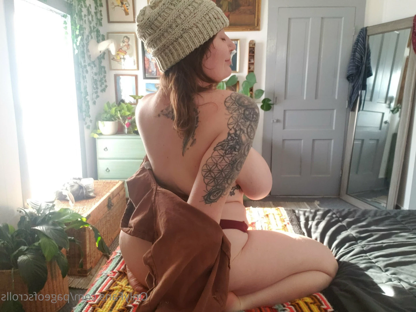 pageofscrolls Onlyfans leaked photo 5518982 on Hotleaks.tv