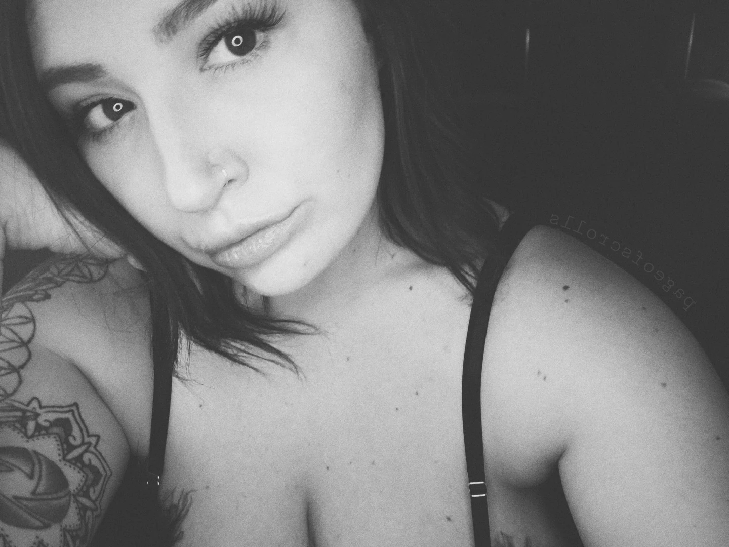 pageofscrolls Onlyfans leaked photo 5519282 on Hotleaks.tv