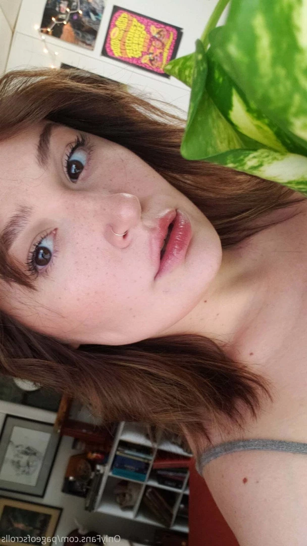 pageofscrolls Onlyfans leaked photo 5519459 on Hotleaks.tv